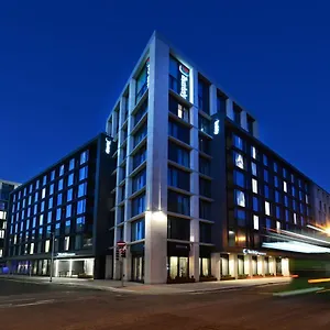 Travelodge Centre Отель