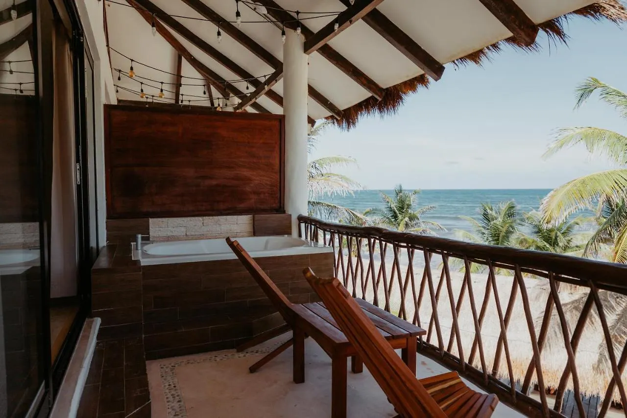 ****  Hotel Cabanas Los Lirios Tulum Mexico